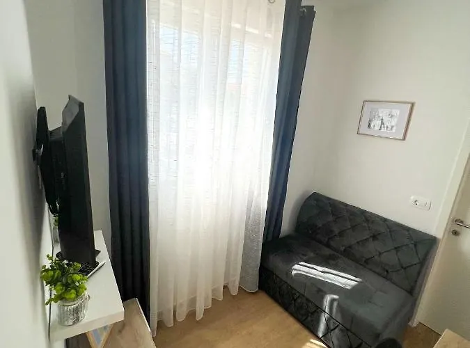 Apartment Ana,